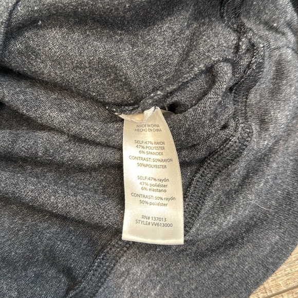 Wildfox XL Charcoal Grey Long Sleeve Top - Picture 2 of 3